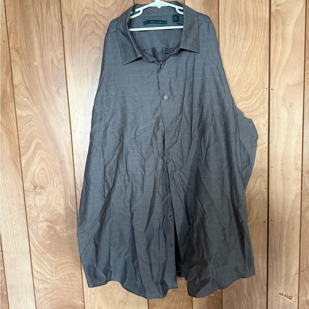 Perry Ellis Charcoal Button-Up Shirt